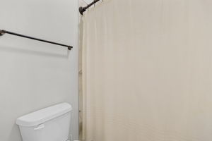  Photo 37