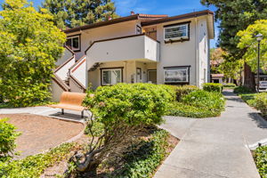 001_1400 Bowe Ave 1105 