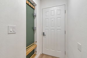 005_1400 Bowe Ave 1105 