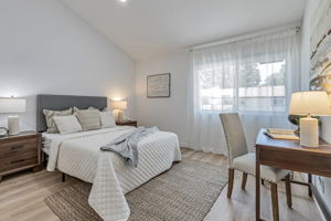 018_1400 Bowe Ave 1105 