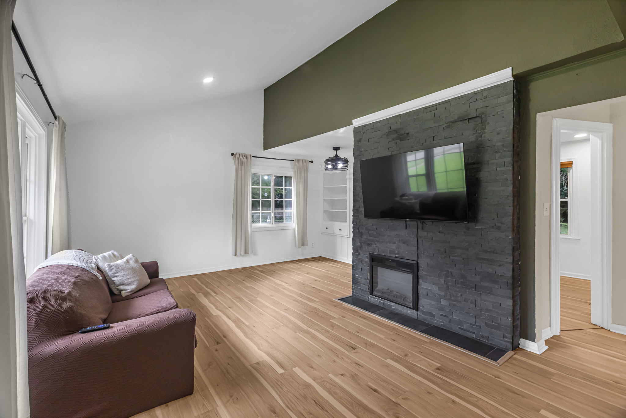 Interior-4