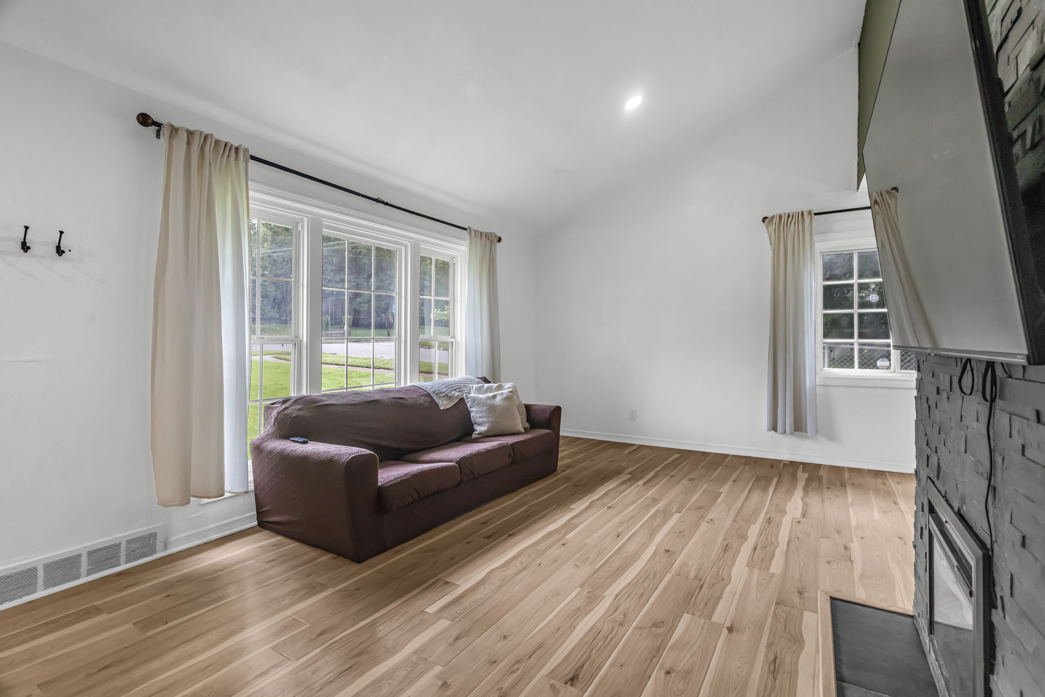 Interior-5