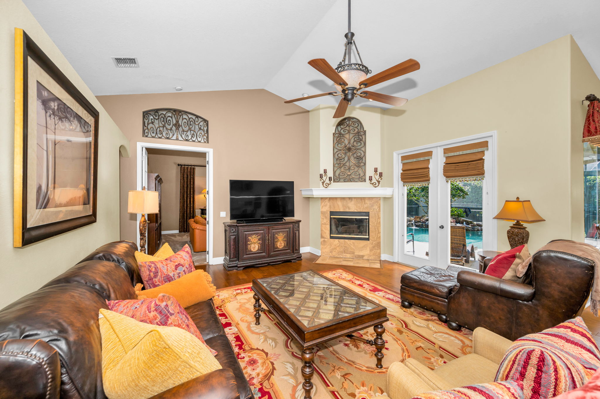 Family Room1
