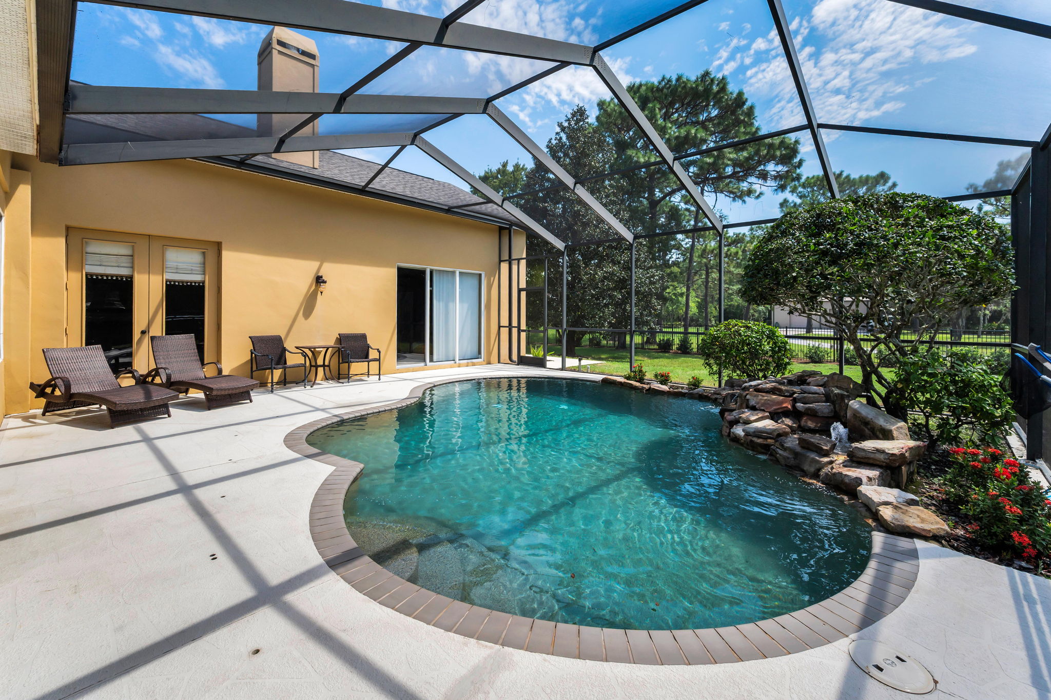 Pool8