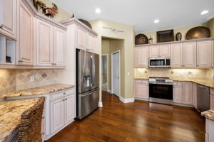 Kitchen8