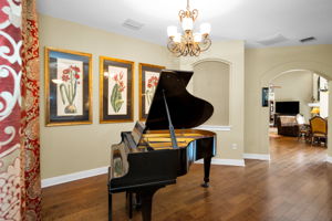 Piano Room3