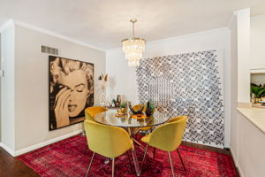 Calm Sweet Dining Room