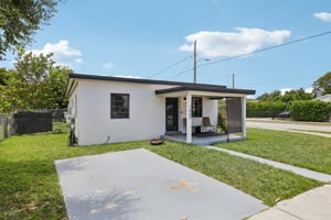 NW 55th St-S2507-001.jpg