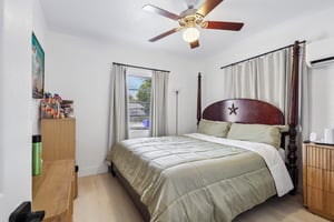 NW 55th St-S2507-013.jpg