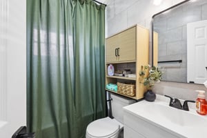 NW 55th St-S2507-016.jpg