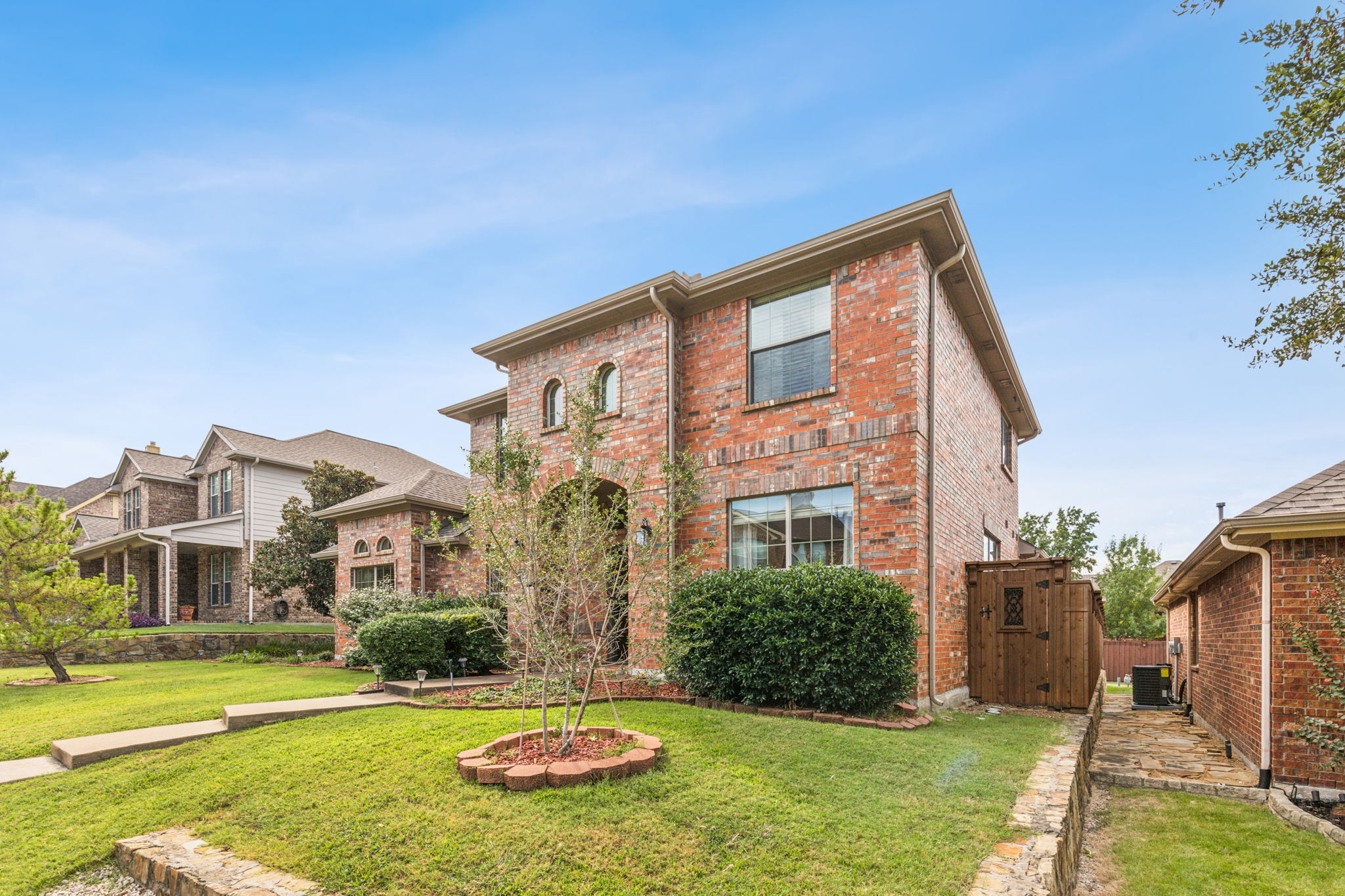 1400Riverside_002