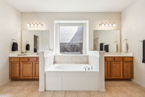 1400Riverside_016