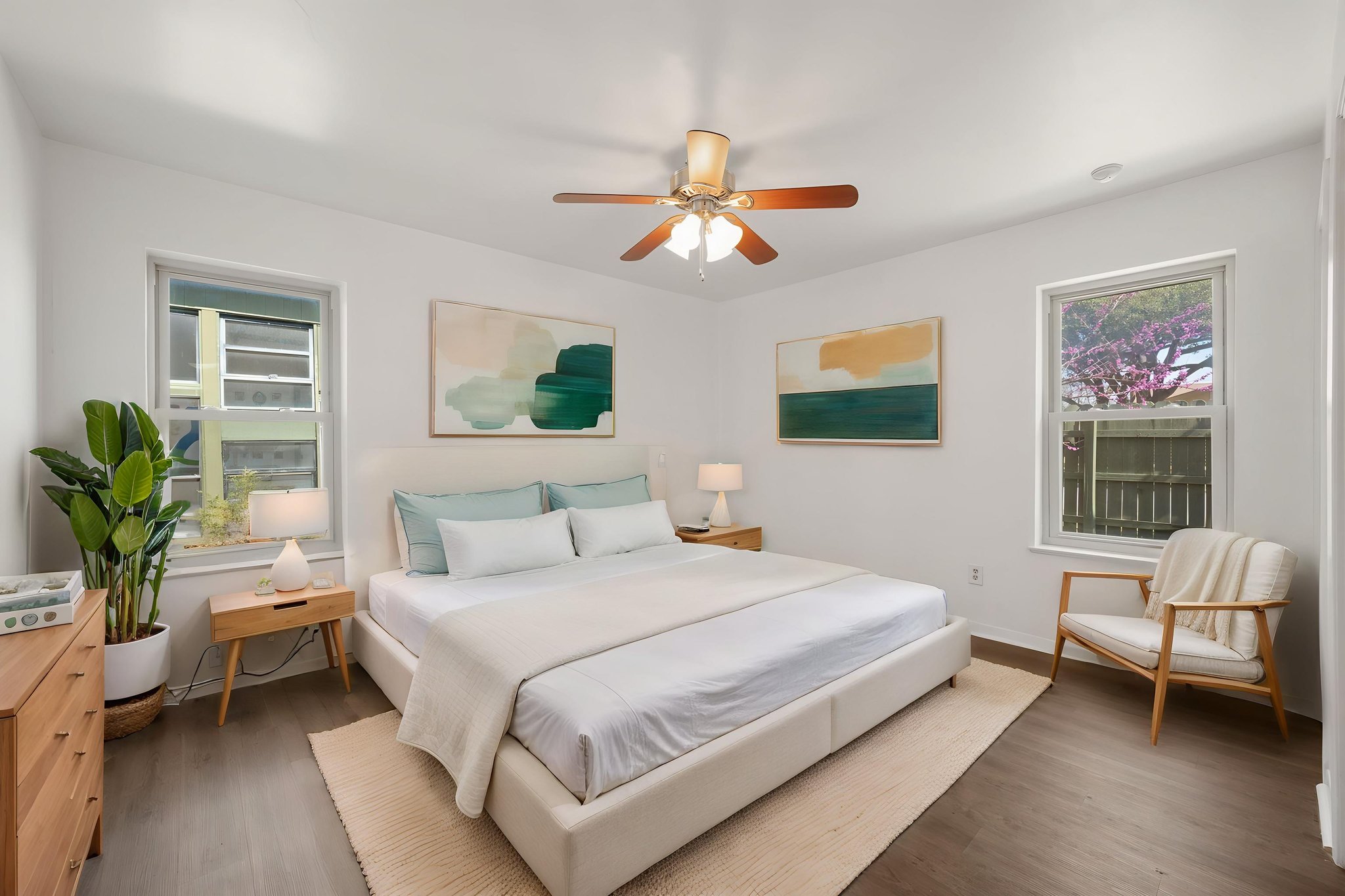 DSC_5012 virtually staged.jpeg