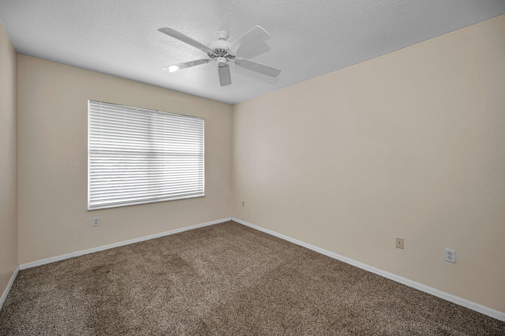 Bedroom2a