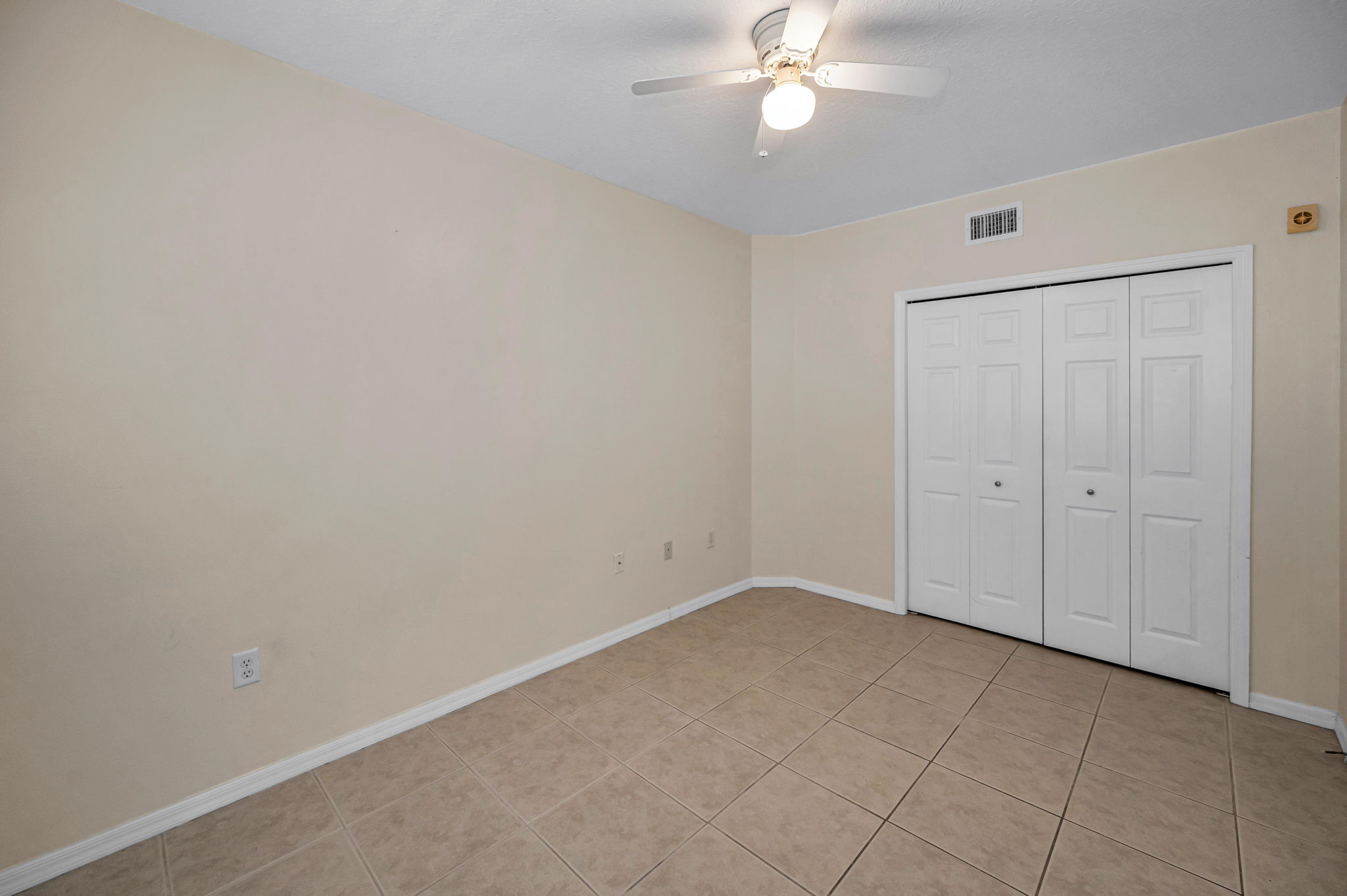 Bedroom3b