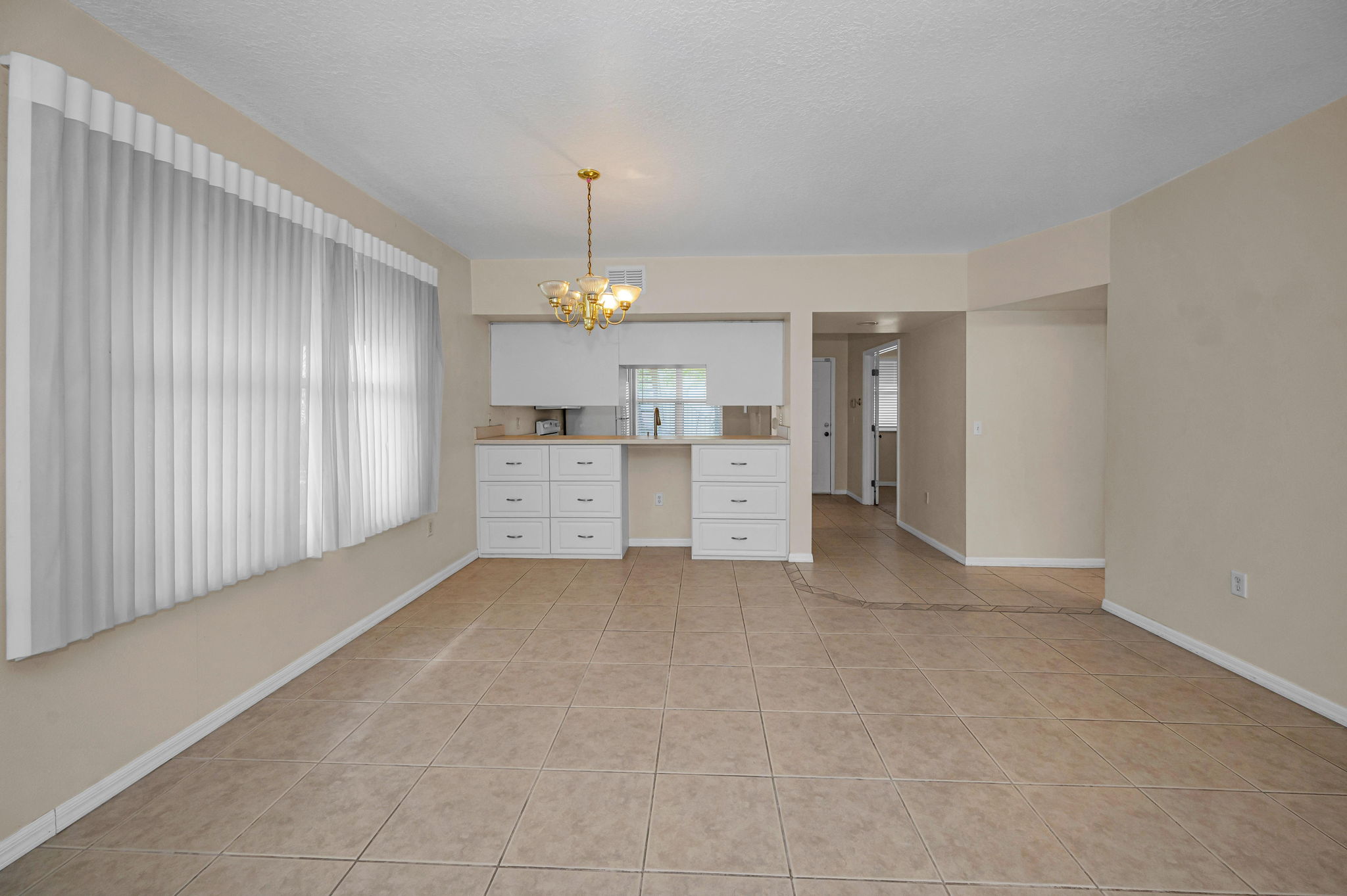 Dining Room1
