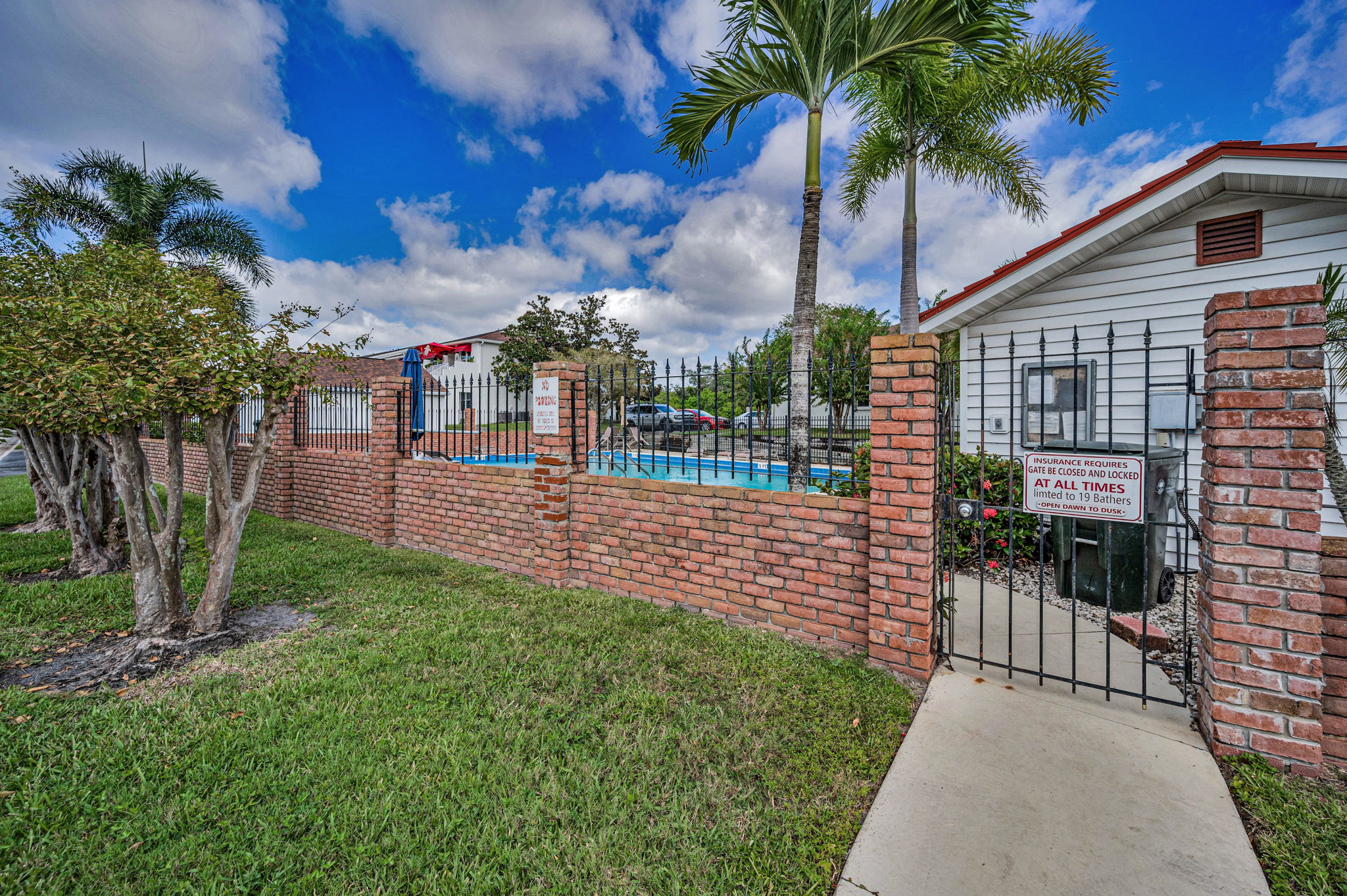 Water View Estates4 Pool