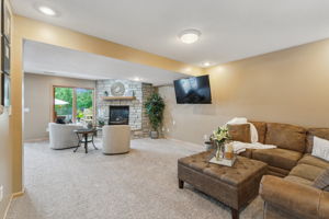 08_Interior
