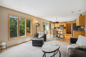 11_Interior