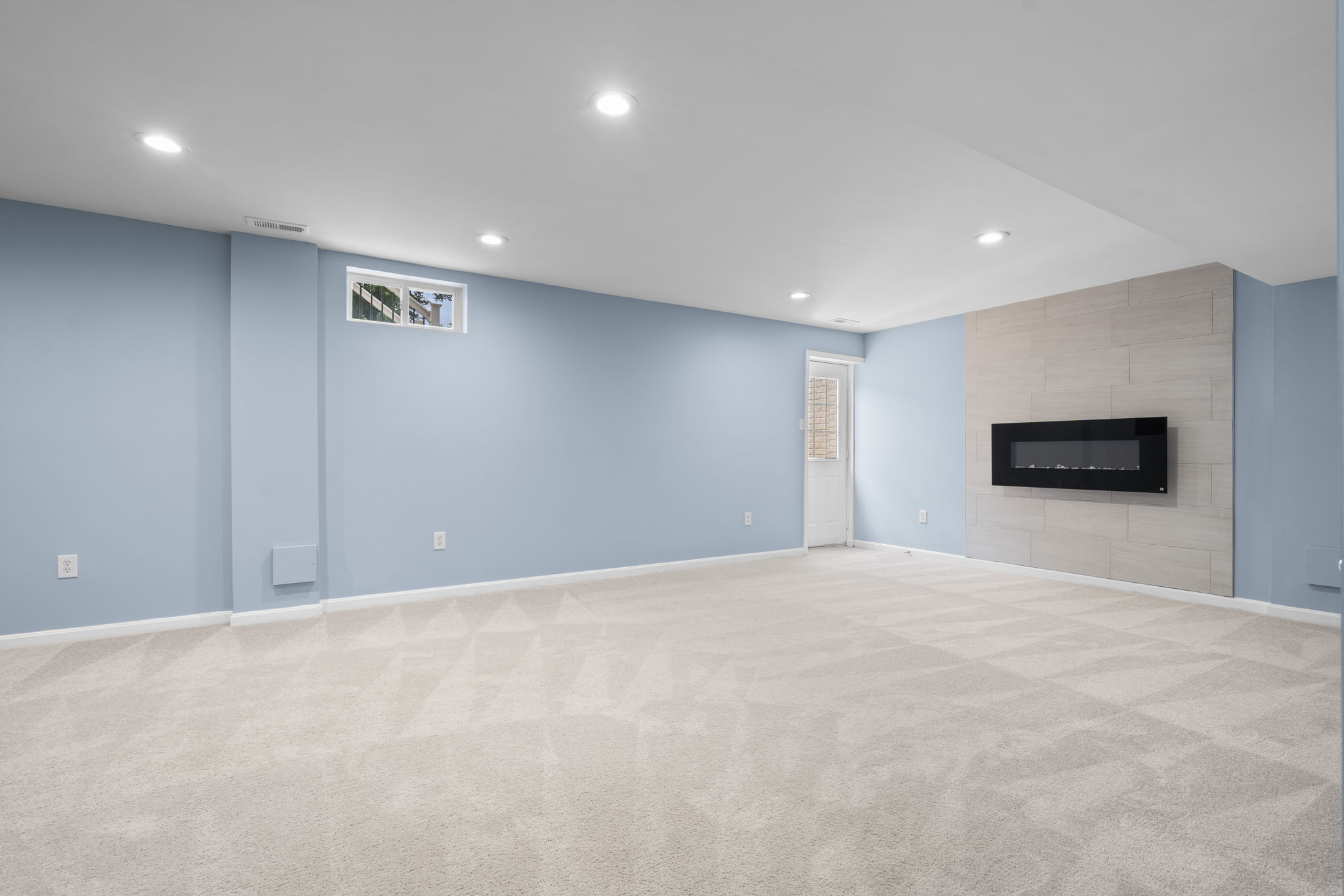  Photo 36