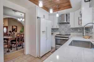 014_14001 Rabbit Rd
