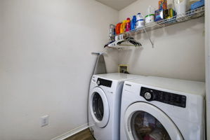  Photo 30