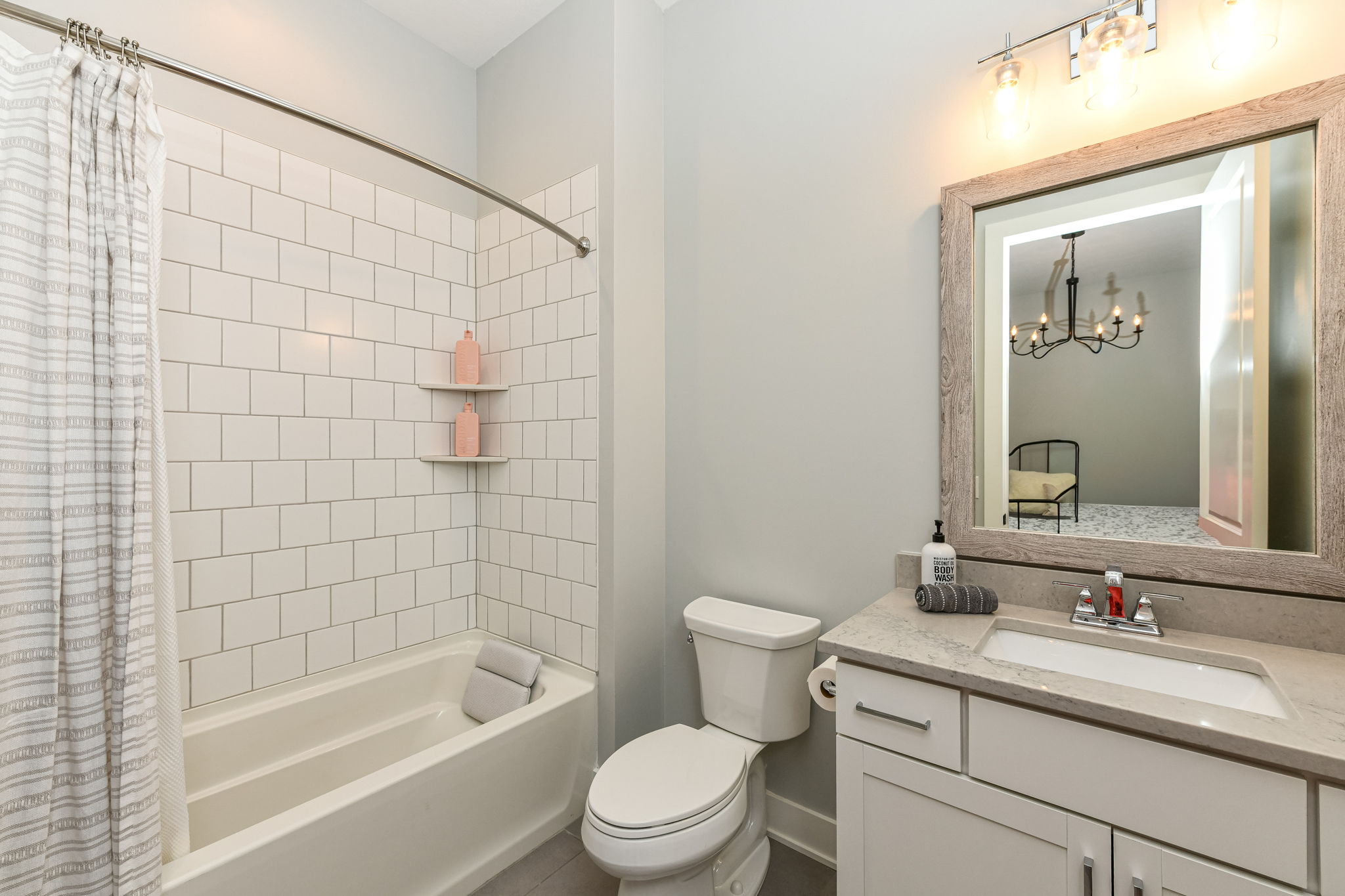 Full bath ensuite BR 3