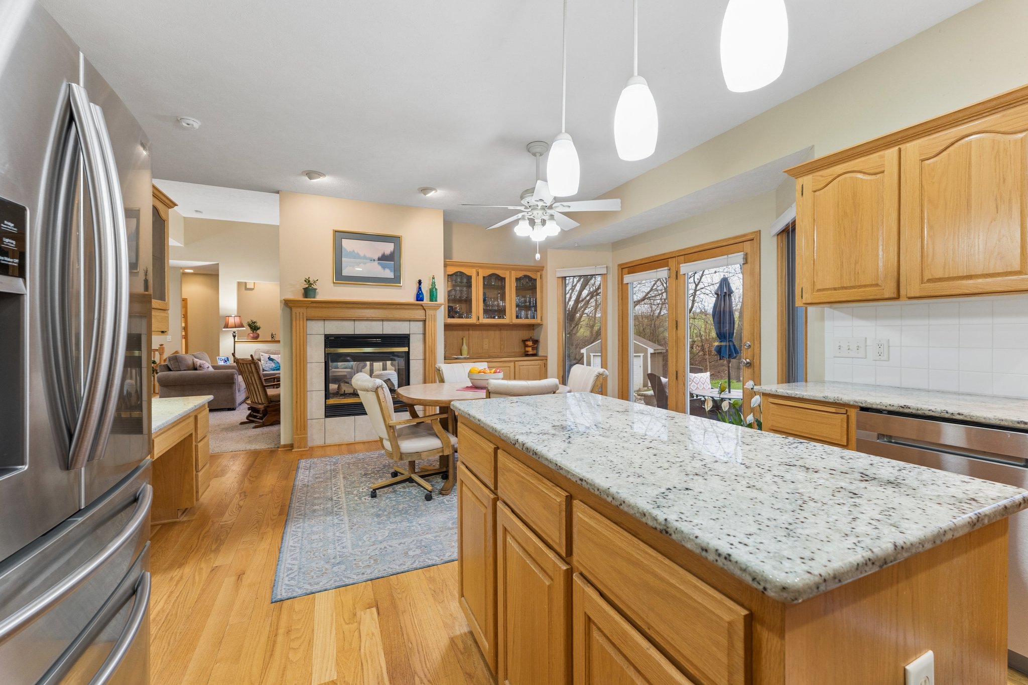 8383 - 1401 Beaver Lake Blvd_007 (2).jpg