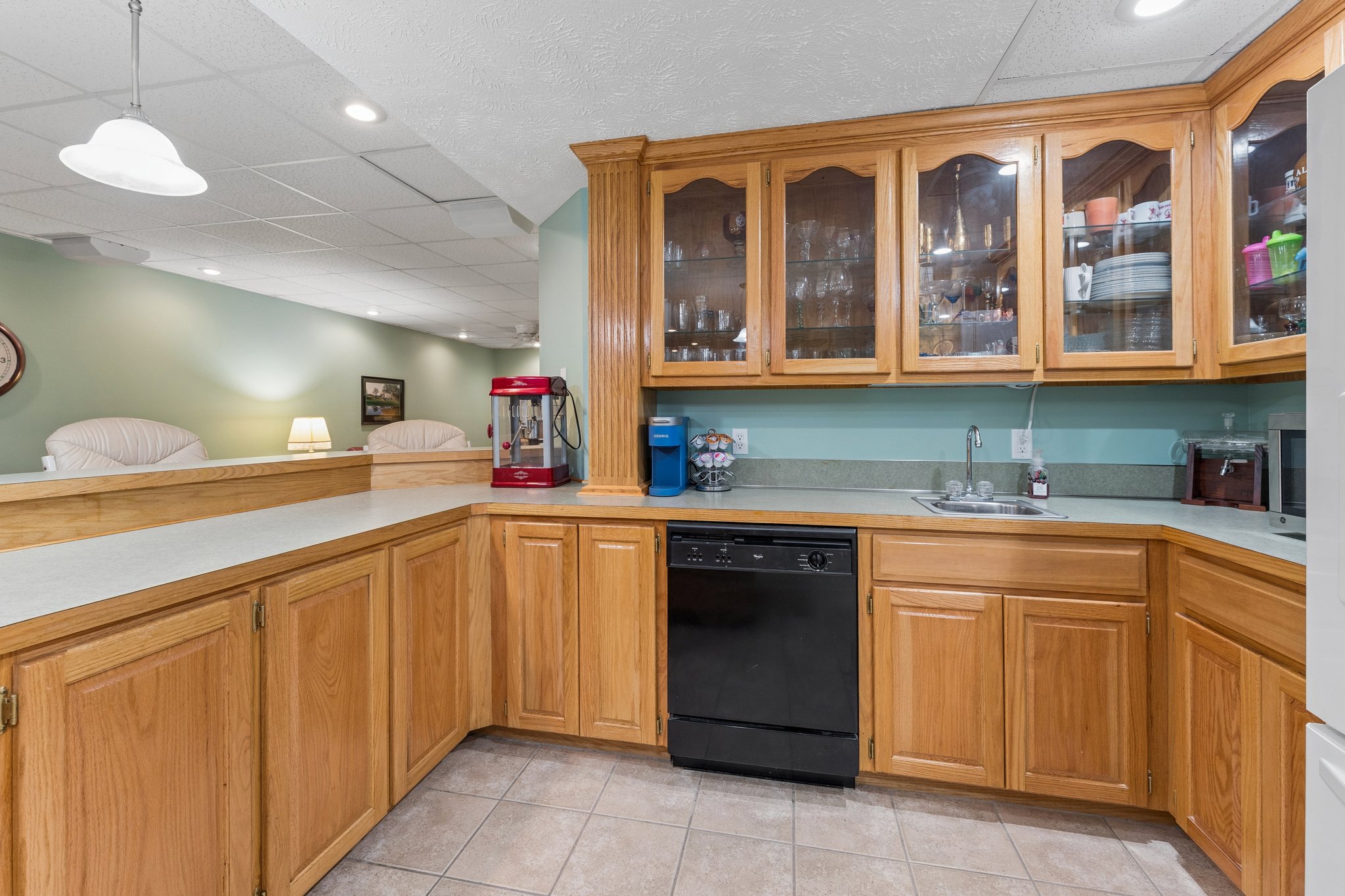 8383 - 1401 Beaver Lake Blvd_010 (2).jpg