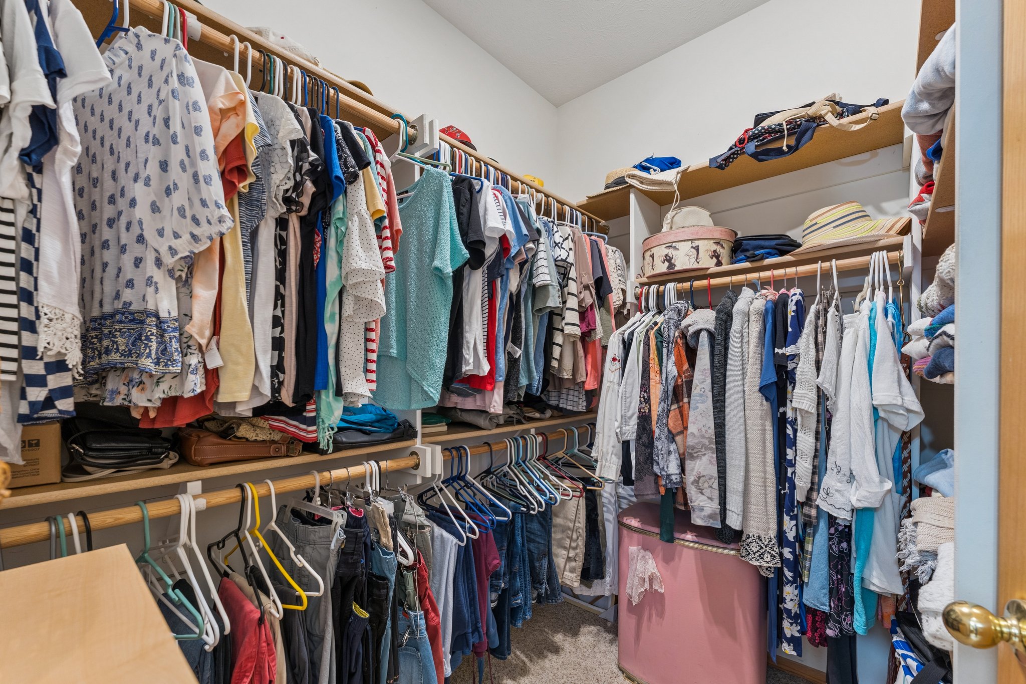 8383 - 1401 Beaver Lake Blvd_024.jpg