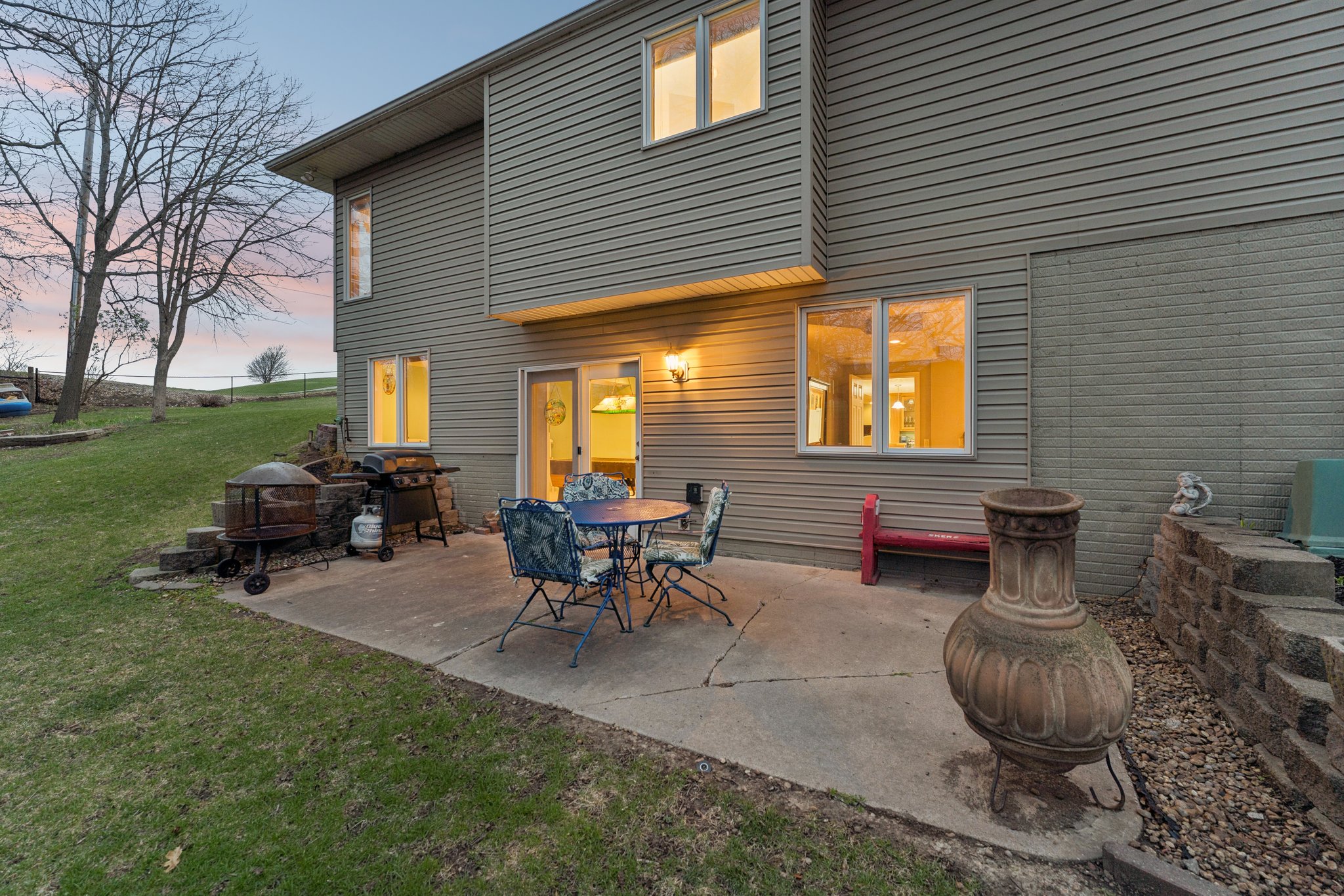 8383 - 1401 Beaver Lake Blvd_036.jpg