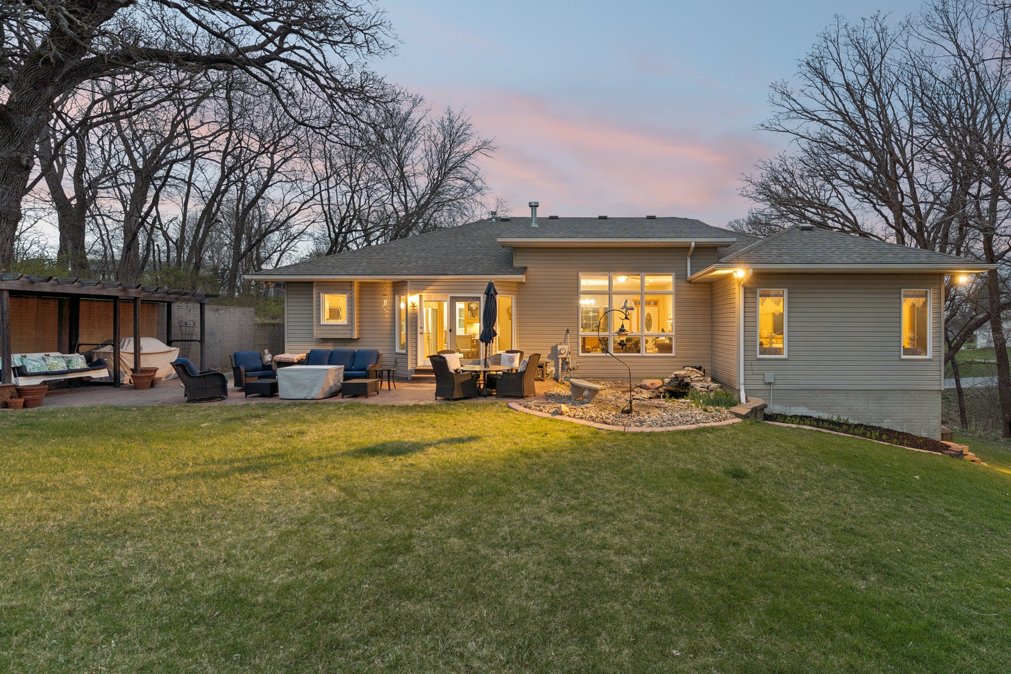 8383 - 1401 Beaver Lake Blvd_038.jpg