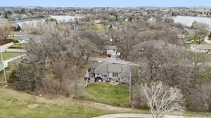 8383 - 1401 Beaver Lake Blvd_008.jpg