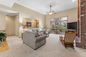 8383 - 1401 Beaver Lake Blvd_003 (2).jpg