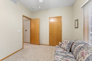 8383 - 1401 Beaver Lake Blvd_031.jpg