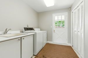  Photo 39
