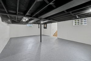  Photo 36