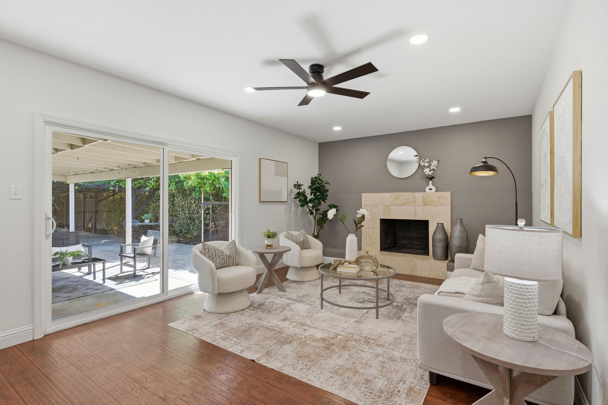 009_F8_1401 Monterey Dr
