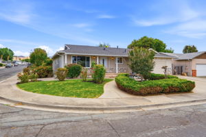 003_F8_1401 Monterey Dr