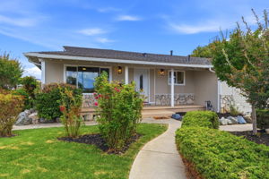 004_F8_1401 Monterey Dr