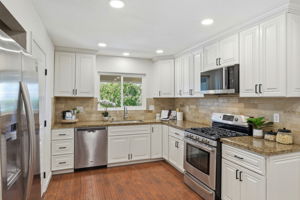 015_F8_1401 Monterey Dr