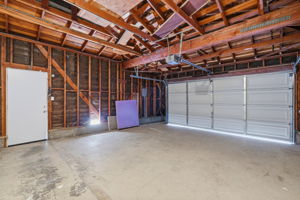 038_F8_1401 Monterey Dr