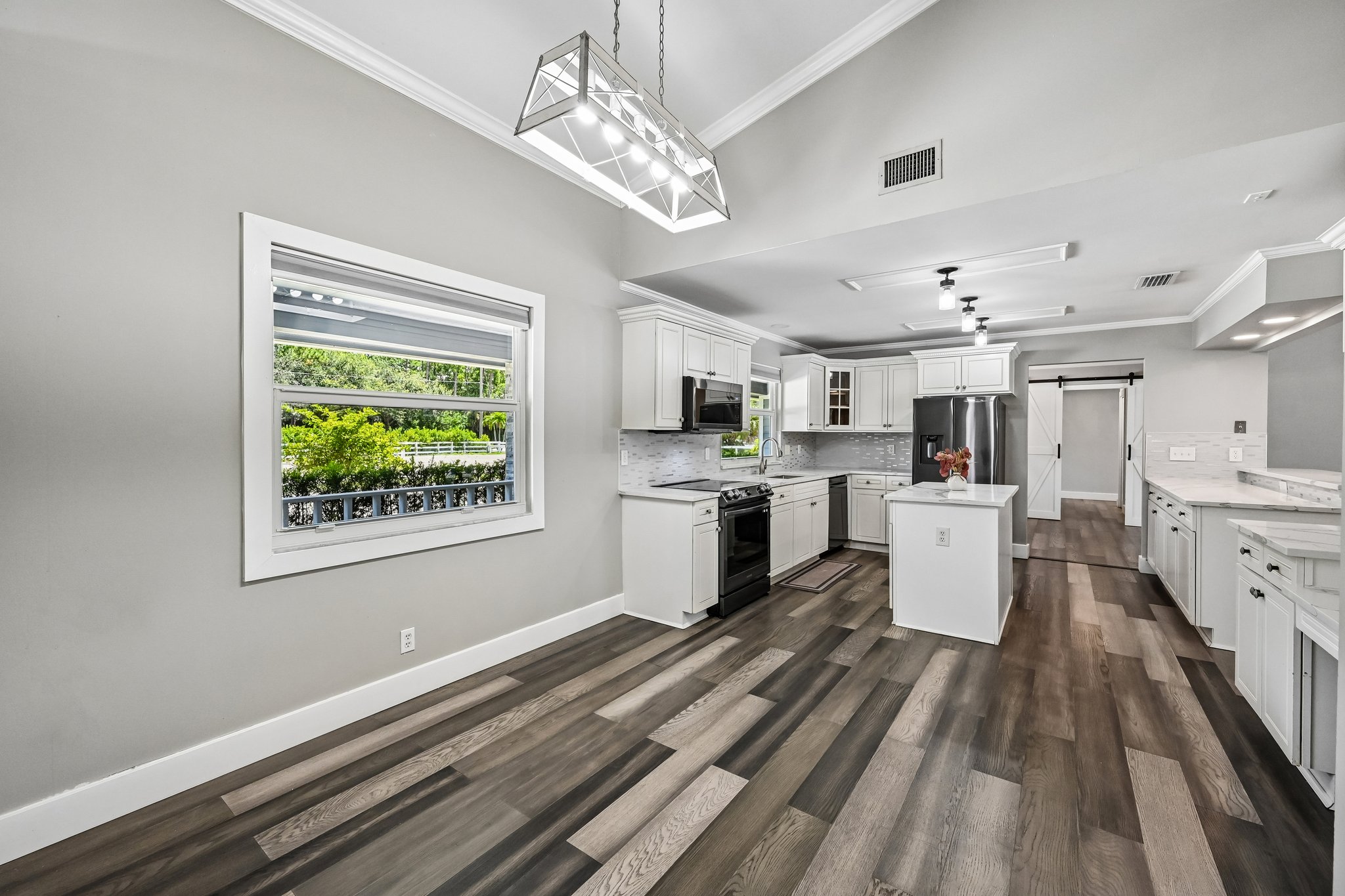 Pelham Rd-S3007-015.jpg