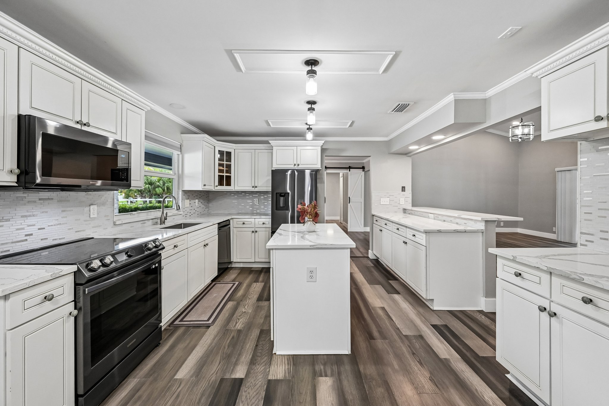 Pelham Rd-S3007-017.jpg