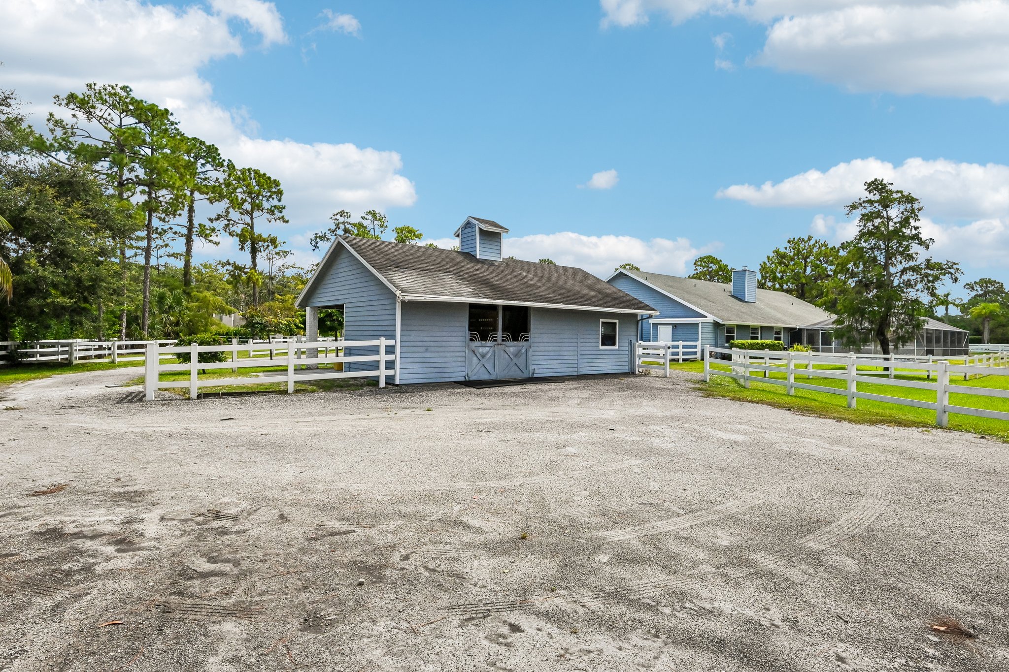 Pelham Rd-S3007-049.jpg
