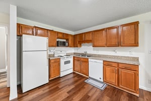 Pelham Rd-S3007-014.jpg