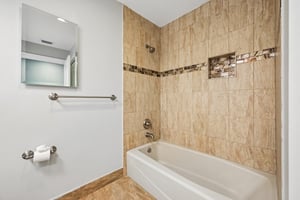 Pelham Rd-S3007-033.jpg
