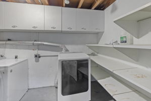  Photo 36