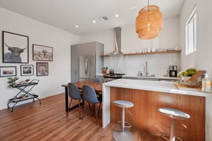 Termino Ave-S2808-023.jpg