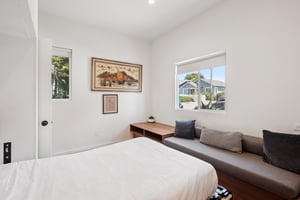 Termino Ave-S2808-028.jpg